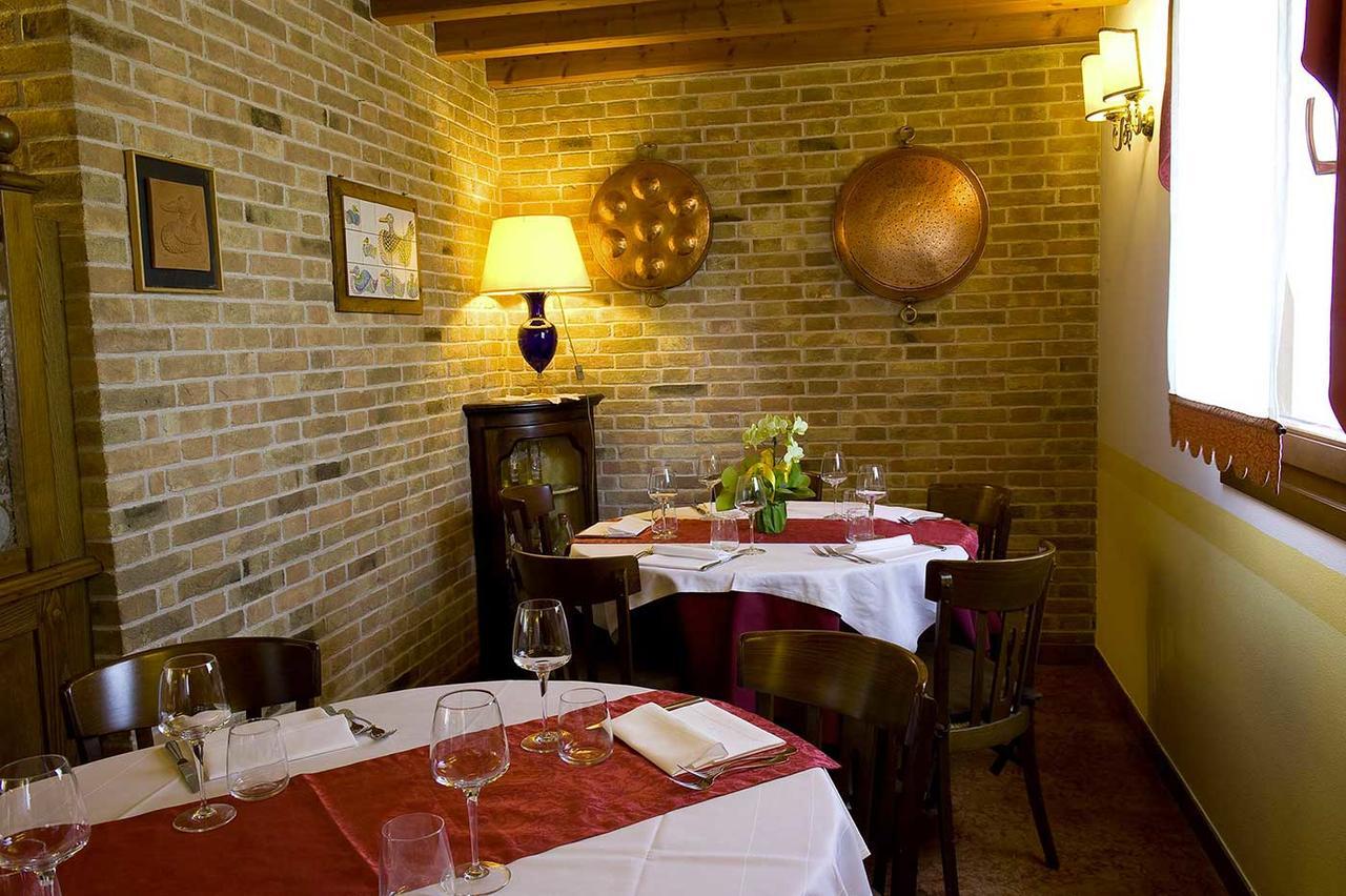 Osteria Alla Pasina Dosson Extérieur photo